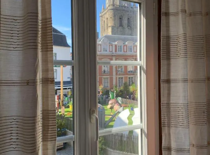 Le Cottage Des Remparts - Face Hotel De Ville
