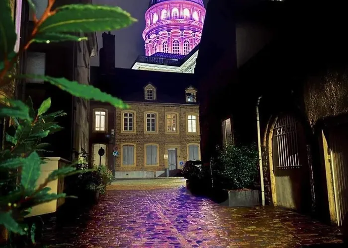 Au Coeur Des Remparts