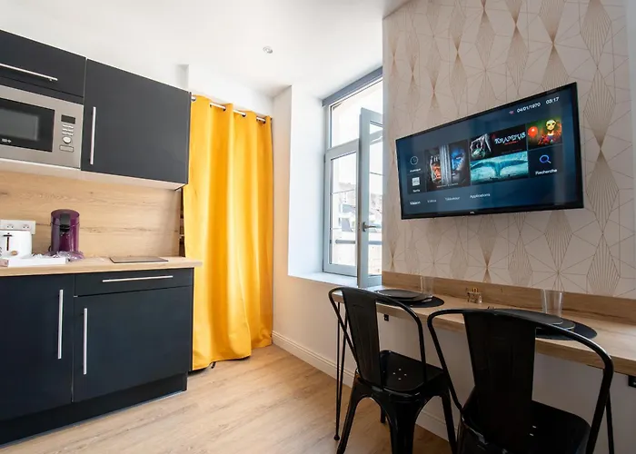 Au Nouveau Boulonnais - 4 Appartements Charmants Pour Couples, Familles Et Groupe D'Amis, Vieille Ville Et Centre Ville De Boulogne Sur Mer
