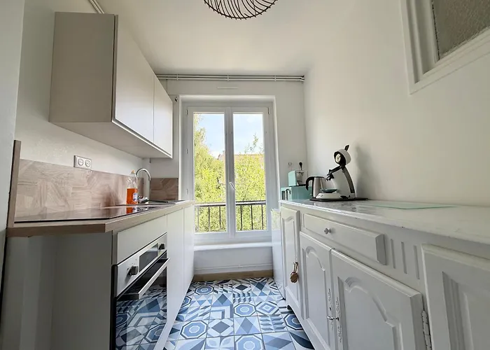Gj Holiday Escapes - Le Plage De Notre-Dame - Appartement Au Coeur De La Vieille Ville